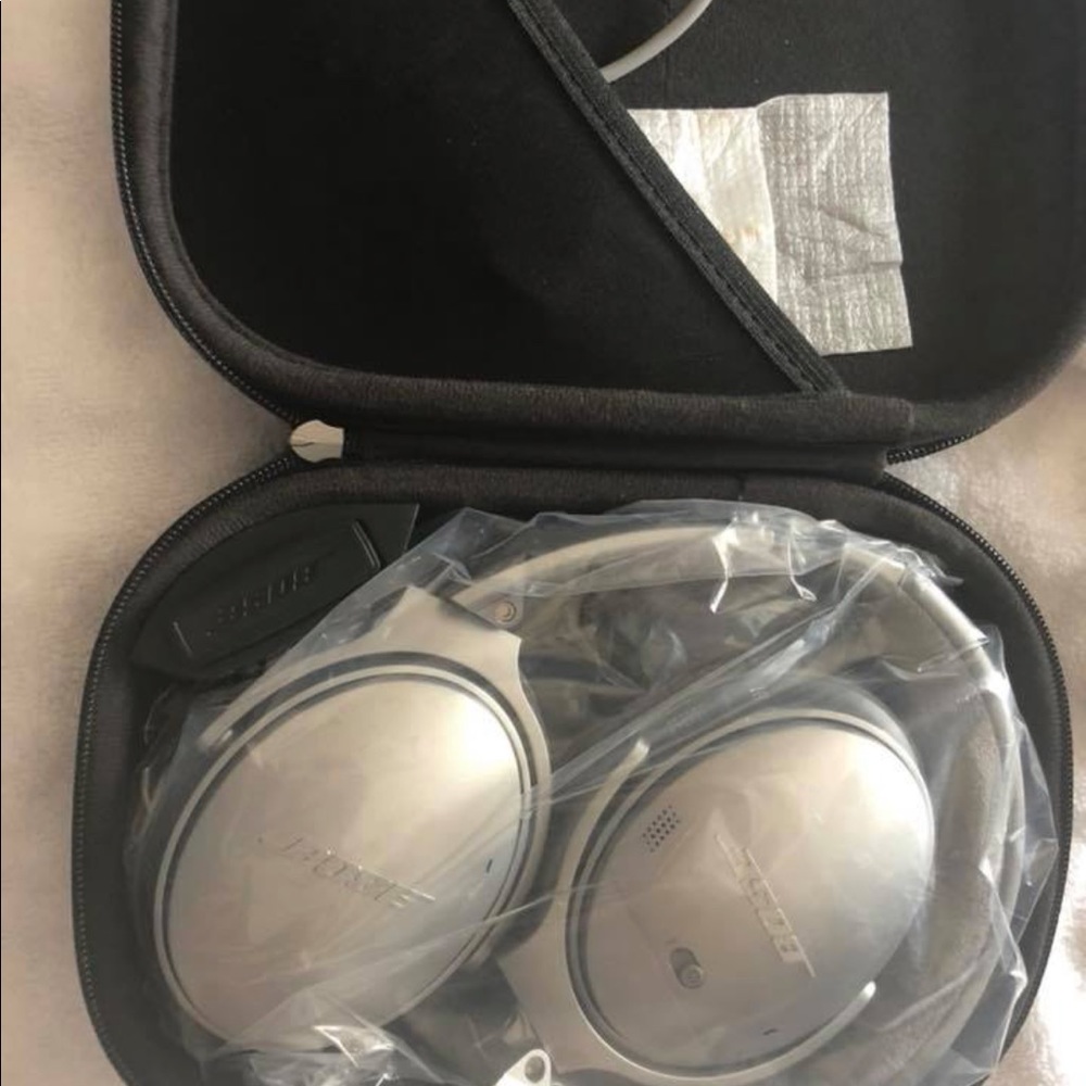 Boss headset new - Picture 4 of 5